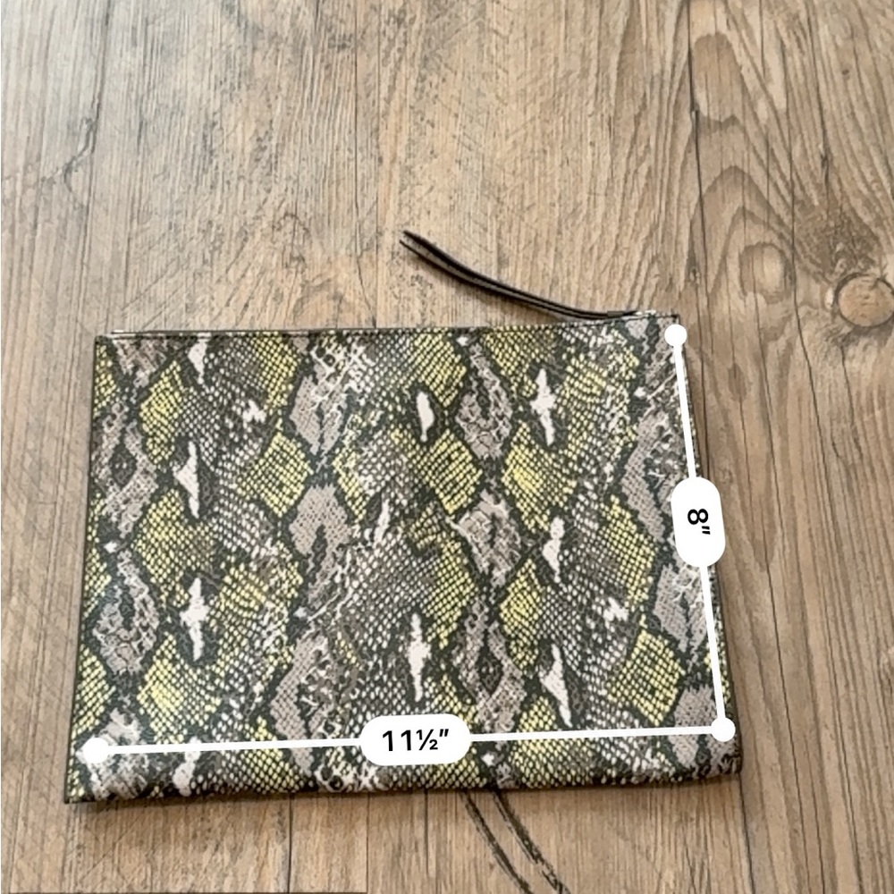 Banana Republic clutch